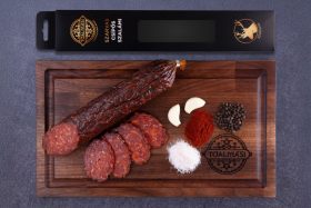   Tóalmási CSÍPŐS kézműves Szarvas szalámi díszdobozban (470g)